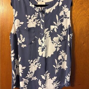 LOFT Navy and White Floral Sleeveless Blouse